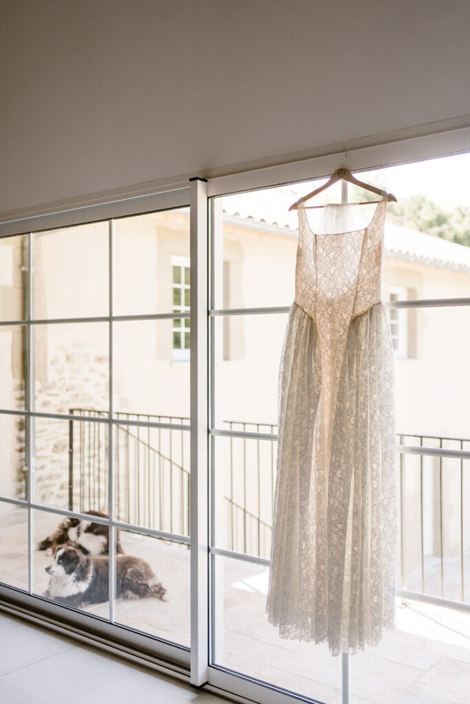 Monica dentelle de coton, sequins et doublure chair